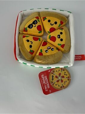 Emotional support pizza NWT